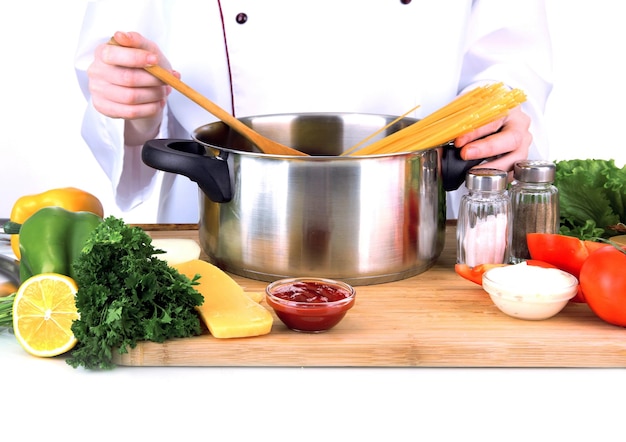 Gotowanie nad garnkami